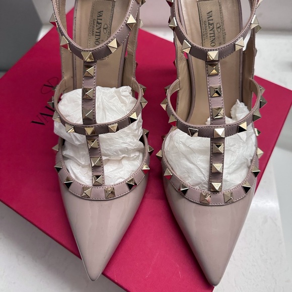 Valentino Garavani Patent 100m Slingback Heel Pumps - Picture 5 of 8